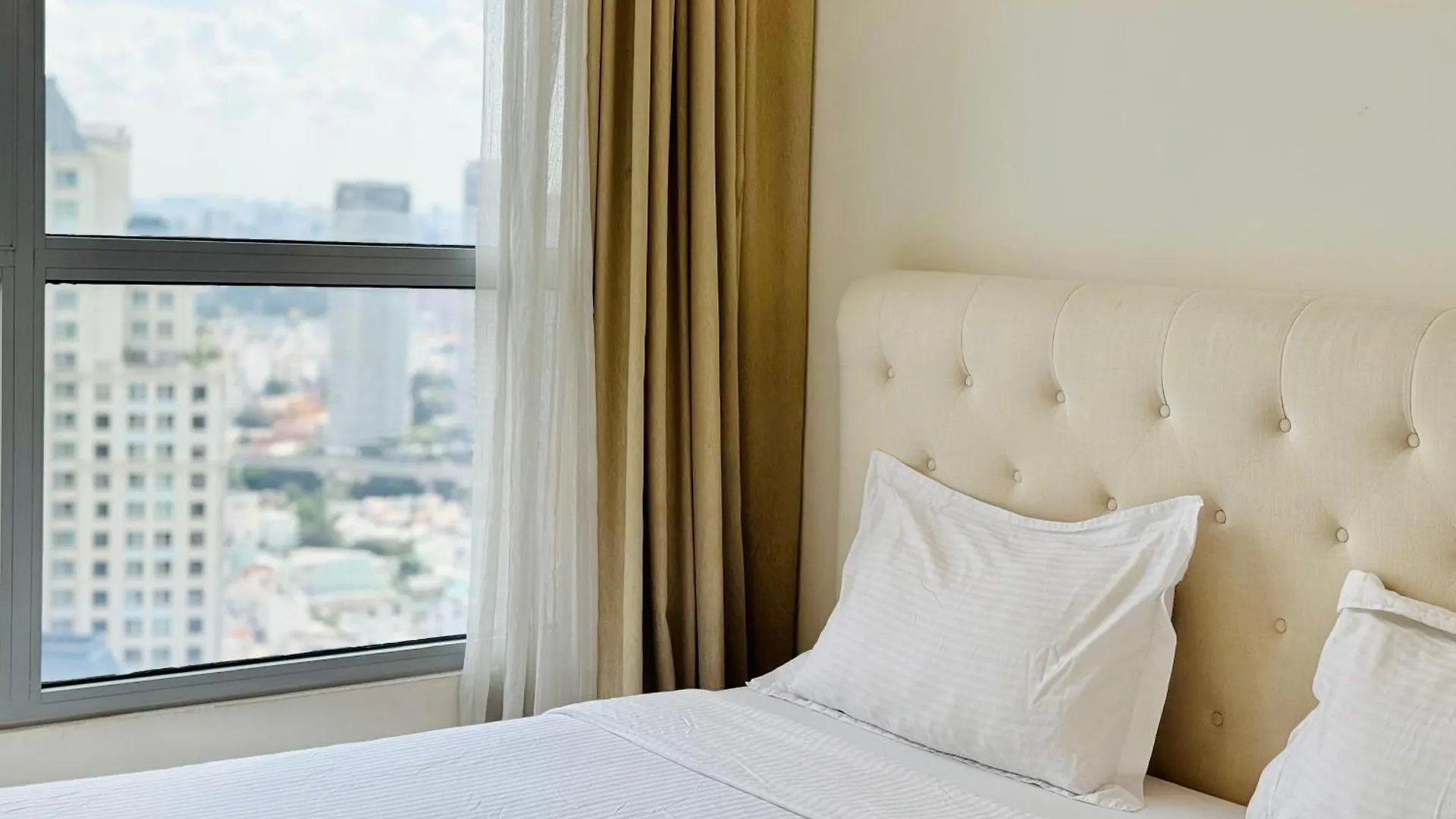 Vinhomes Central Park Minhminh Apartment - Can Ho Dich Vu Landmark Cho Thue Ho Chi Minh City