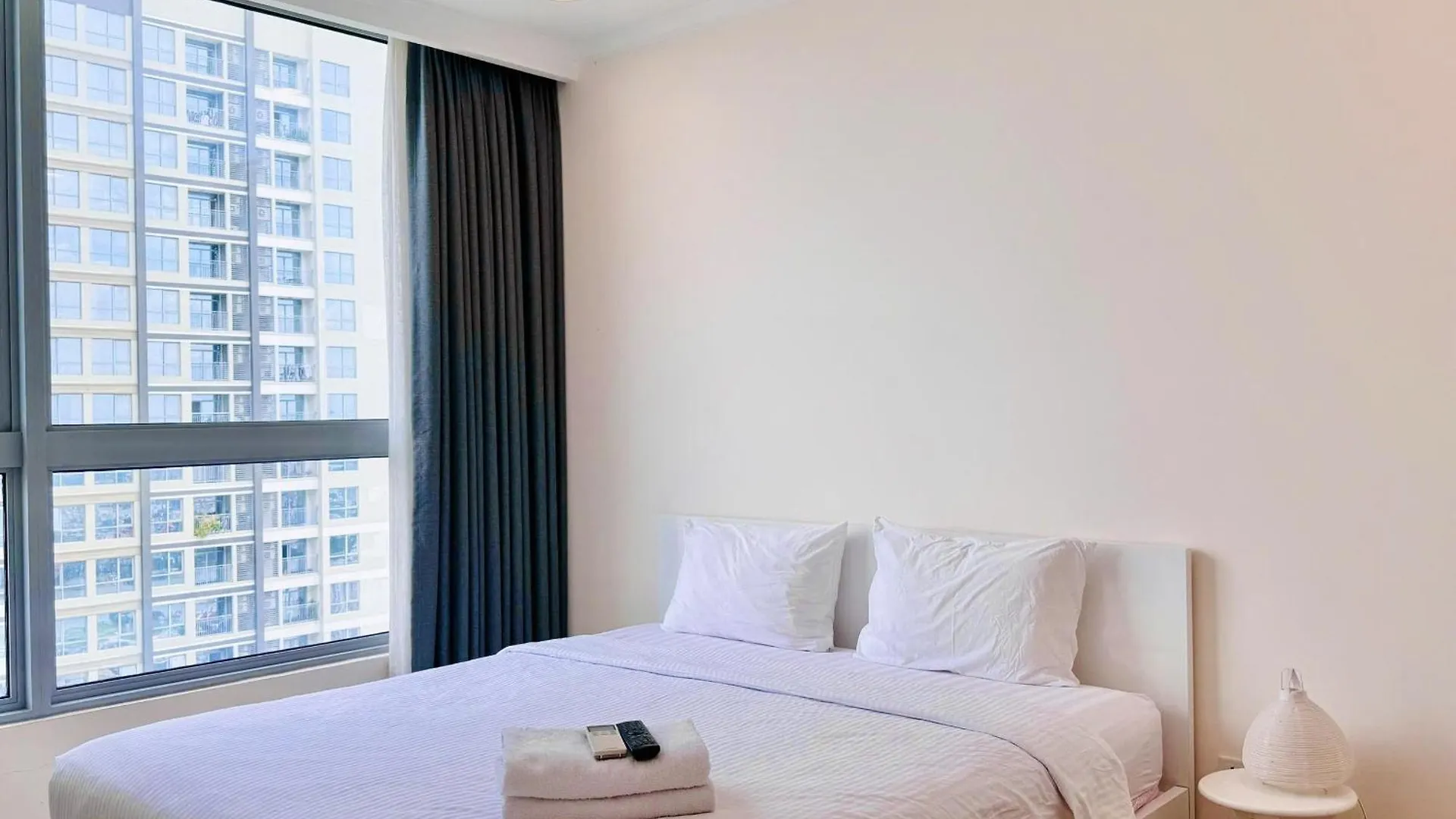Vinhomes Central Park Minhminh Apartment - Can Ho Dich Vu Landmark Cho Thue Ho Chi Minh City 0*,  Vietnam